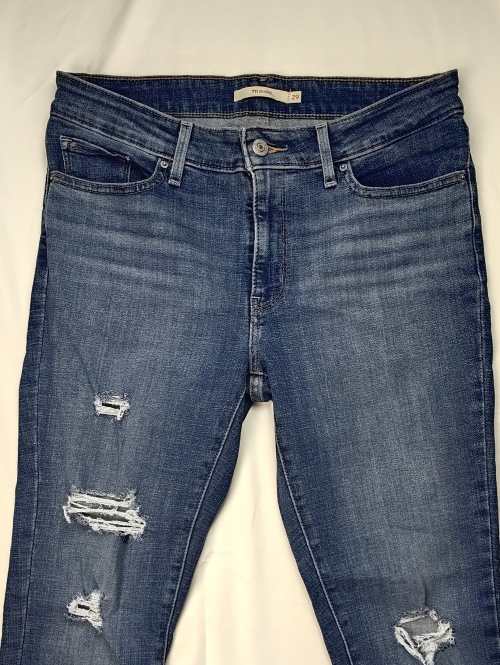 Levi's 711 Skinny Medium Wash Distressed Jeans Womens Size 29